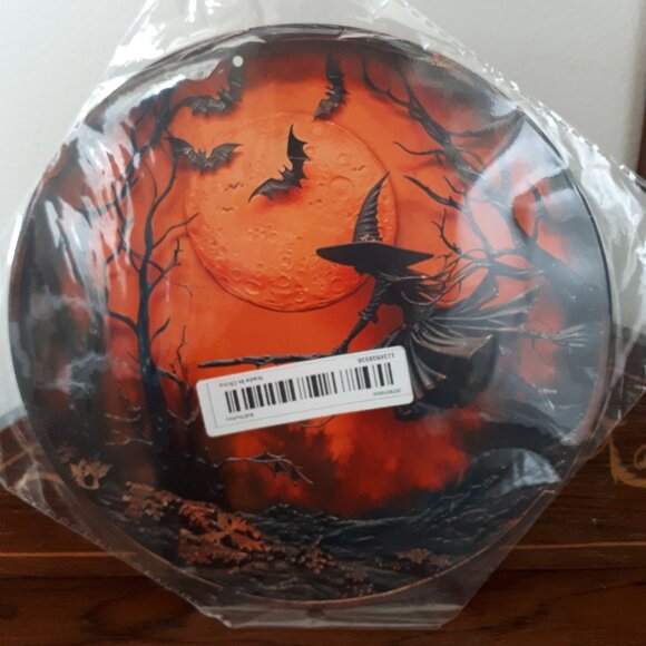 Halloween Hangers - Lot of three - Picture 2 of 3